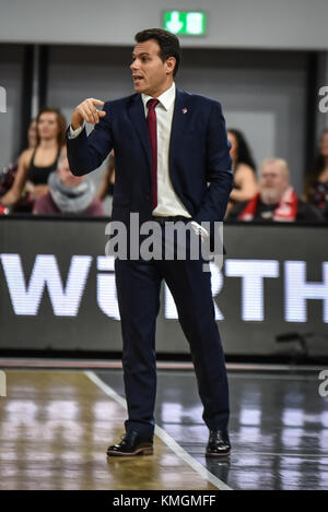 Bamberg, Deutschland. 07Th dec, 2017. Deutschland, bamberg, brose arena, 07.12.2017, Basket - euro league - brose bamberg vs. CSKA Mosca - im Bild: dimitris itoudis (Cska Mosca, head coach) Credito: Ryan evans/alamy live news Foto Stock