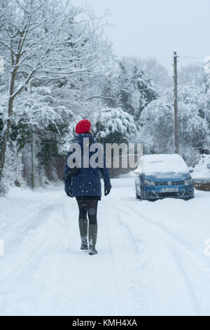 Oxford, Regno Unito. Decimo Dec, 2017. La nevicata in Oxford, il più pesante per diversi anni. Credito: Andrew Walmsley/Alamy Live News Foto Stock