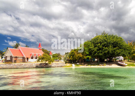 La famosa chiesa di Notre dame auxiliatrice in Cap Malheureux nel nord di Mauritius, africa. Foto Stock