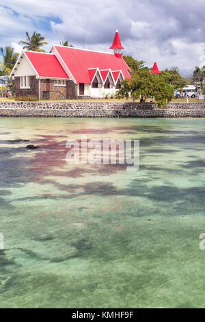 La famosa chiesa di Notre dame auxiliatrice in Cap Malheureux nel nord di Mauritius, africa. Foto Stock