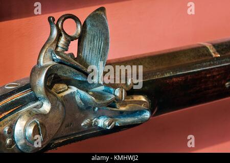 Abbotsford, Sir Walter Scott's home, frontiere, Scozia. Rob Roy's flintlock moschetto, parte di Scott della collezione in Armeria Foto Stock