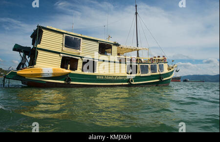 Mv zingari del mare, una indesiderata birmano, crociera nell'arcipelago Mergui, myanmar Foto Stock