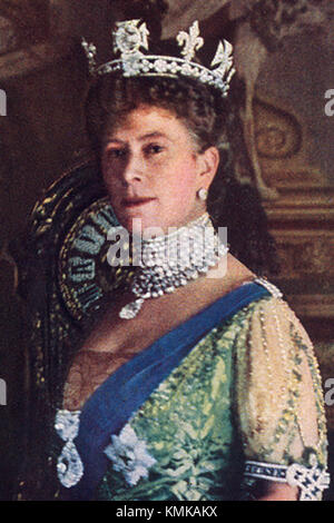 Maria di Teck, nata Victoria Mary Augusta Louise Olga Pauline Claudine Agnes, fu la regina consorte del Regno Unito dal 1910 fino alla morte di suo marito nel 1936. Era nota per le sue opere caritatevoli e per l'influenza sulla storia reale britannica. Foto Stock