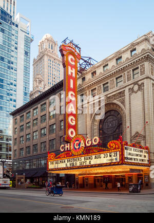 Il distintivo, iconico Teatro di Chicago a Chicago, Illinois. Foto Stock