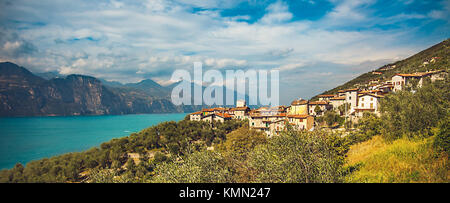 Vista sul Lago di Garda in Italia Foto Stock
