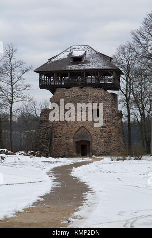 Sigulda Livonian Order castello di Sigulda, Lettonia. Il castello risale agli inizi del XIII secolo. Foto Stock