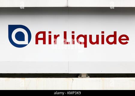 Sassenage, Francia - 24 Giugno 2017: Air Liquide logo su una parete. Air Liquide è un francese di azienda multinazionale che alimenta gas industriali Foto Stock