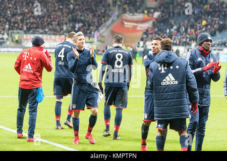 Francoforte, Germania. 9 dicembre, 2017. Robert Lewandowski (FC Bayern Muenchen n. 09), Mannschaft FCB, Eintracht Frankfurt vs. FC Bayern Monaco, Fussball Bundesliga,, 15. Spieltag, Saison 17/18, 09.12.2017, Foto: Sascha Walther | Sport-Px/Alamy Live News Foto Stock