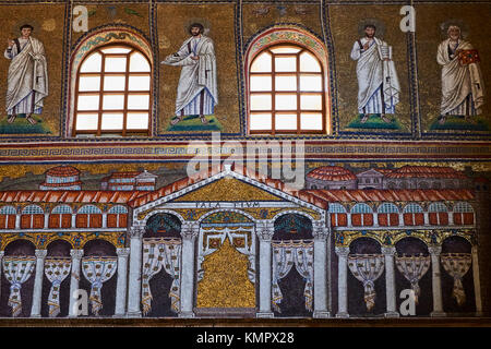 Italia, Emilia Romagna, Ravenna, Sant Apollinare Nuovo Basilica, patrimonio mondiale dell UNESCO Foto Stock