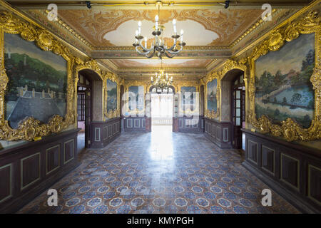 Un Dinh palace, casa del Regio Museo delle Belle Arti di tonalità, Vietnam Foto Stock