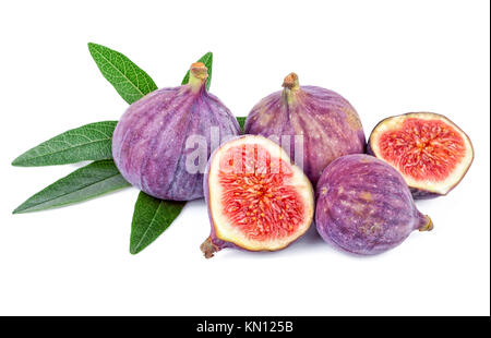 Fig frutti con foglie isolati su sfondo bianco Foto Stock