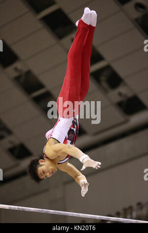 Sky Hall Toyota, Aichi, Giappone. Decimo Dec, 2017. Hidetaka Miyachi (JPN), 10 dicembre 2017 - Ginnastica Artistica : Toyota Internazionale di Ginnastica concorrenza 2017 Uomini Apparecchiatura barra orizzontale a Sky Hall Toyota, Aichi, Giappone. Credito: YUTAKA AFLO/sport/Alamy Live News Foto Stock