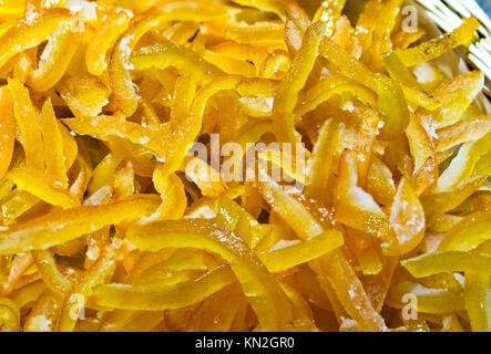 Colorati e canditi frutti cristallizzato nel mercato della frutta Foto Stock