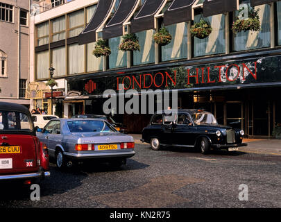 London Hilton on Park Lane, Mayfair, City of Westminster, Londra, Regno Unito Foto Stock