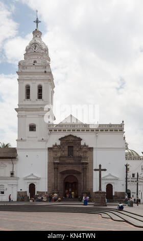 Quito chiesa - Chiesa di Santo Domingo, Plaza de Santo Domingo, Quito Ecuador America del Sud Foto Stock