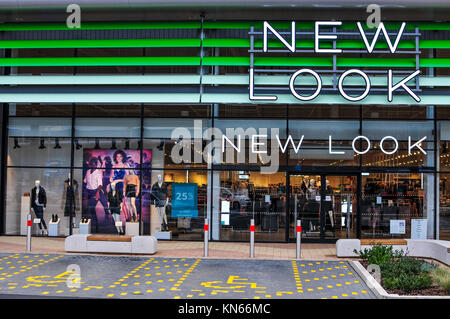 Nuovo look di department store Rushden Laghi Northamptonshire REGNO UNITO Foto Stock