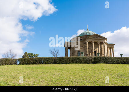 Grabkapelle Mausoleo di Stoccarda Unione Blue Skies vecchia architettura paesaggio splendido monumento Germania Foto Stock