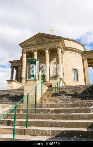 Grabkapelle Mausoleo di Stoccarda Unione Blue Skies vecchia architettura paesaggio splendido monumento Germania Foto Stock