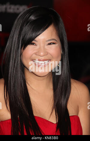 Los Angeles, Stati Uniti d'America. 09Dec, 2017. Kelly Marie Tran 12/09/2017 La Premiere mondiale di Lucasfilm's "Guerre Stellari: ultimi Jedi" tenutosi a Shrine Auditorium di Los Angeles, CA Foto: Cronos/Hollywood News Credito: Cronos/Alamy Live News Foto Stock