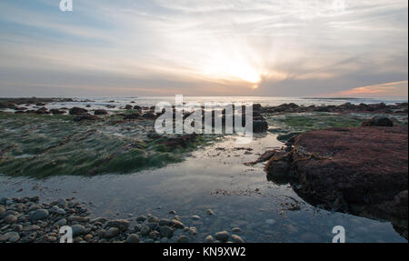 SUNSET OVER POINT LOMA TIDEPOOLS A Cabrillo National Monument a San Diego in California del sud degli Stati Uniti Foto Stock