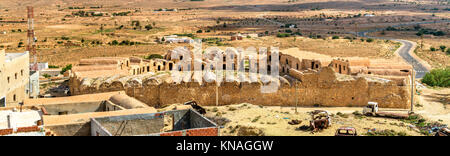 Vista di Ksar Ouled Boujlida a Ksour Jlidet villaggio nel sud della Tunisia Foto Stock