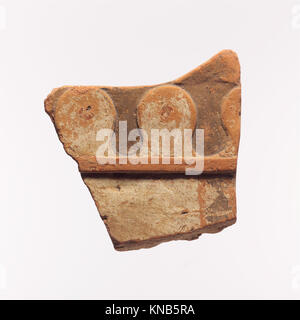 Frammento di una architettura di terracotta tile incontrato DP130734 252643 Lydian, Frammento di una architettura di terracotta piastrella, VI secolo A.C. Terracotta, complessivo: 5 1/2 x 5 in. (14 x 12,7 cm). Il Metropolitan Museum of Art di New York. Dono della Società Americana per lo scavo di Sardi, 1926 (26.199.73) Foto Stock