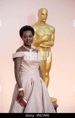 HOLLYWOOD, CA - febbraio 22: Viola Davis arriva a 87th annuale di Academy Awards di Hollywood & Highland Center il 22 febbraio 2015 in Hollywood, la California. Persone: Viola Davis Foto Stock