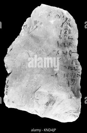 Ieratico ostracon con una colonna di iscrizione incontrato bb26.3.166 558434 Foto Stock