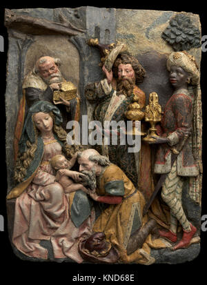 Una cartapesta tedesca Adorazione dei Magi dal 1470 al 1480, caratterizzata da policromia e doratura, che illustra l'arte e l'artigianato religioso tardo medievale. Foto Stock