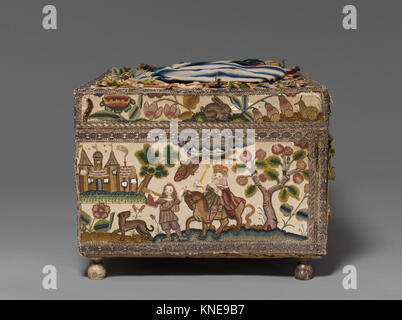 Questo armadietto decorato raffigura scene della storia biblica di Esther, con intricate incisioni e dettagli dipinti, mettendo in risalto l'artigianato e l'arte decorativa del suo periodo. Foto Stock