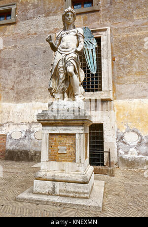 Statua di San Michele Arcangelo, Roma Foto Stock