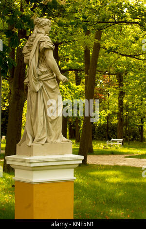 Tschechien, Böhmen : Franzensbad, statua im Kurpark Foto Stock