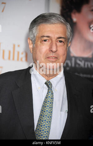 Tim Zagat al Julie & Julia premiere del film al Teatro Ziegfeld a New York City. Luglio 30, 2009 Credit: Dennis Van Tine/MediaPunch Foto Stock