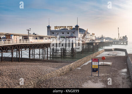 Il Brighton Pier, Sussex, Inghilterra, Regno Unito.