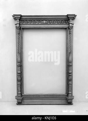 Progettata dall'architetto americano Stanford White alla fine del XIX secolo, questa struttura ornata in legno presenta decorazioni dorate che riflettono l'artigianato e l'estetica del design del periodo. Foto Stock