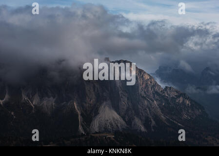 Le Odle Geisler vicino a Ortisei nelle Dolomiti Foto Stock