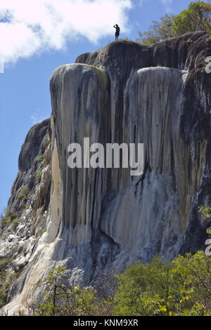 Hierve el Agua, cascadas petrificadas, Oaxaca, Messico Foto Stock