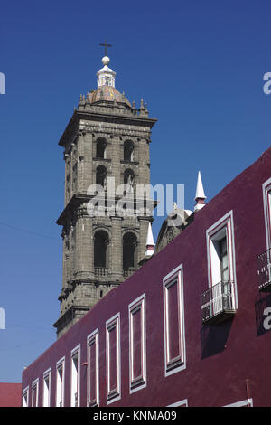 Torre della cattedrale, Puebla, Messico Foto Stock