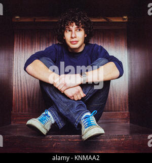 Simon Amstell, inglese comico, presentatore della televisione, sceneggiatore, regista e attore. Londra Inghilterra, Regno Unito. Foto Stock