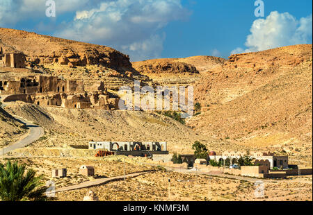 Vista di Doiret, una collina-trova villaggio berbero nel sud della Tunisia Foto Stock