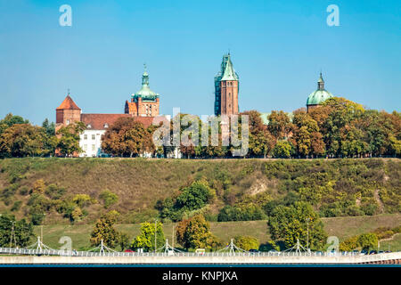 Tumskie collina sopra il fiume Vistola nel Plock, Polonia Foto Stock