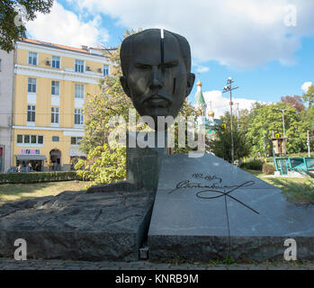 SOFIA, BULGARIA - Ottobre 08, 2017: Monumento a Stambolov, primo ministro della Bulgaria negli anni 1886-1887 Foto Stock