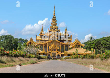 Palazzo Kanbawzathadi, Bago, Myanmar, Asia Foto Stock