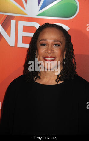 NEW YORK, NY - 11 Maggio: S Epatha Merkerson assiste il 2015 Upfront NBC presentazione Red Carpet evento al Radio City Music Hall il 11 maggio 2015 in New York City. Persone: S Epatha Merkerson Foto Stock