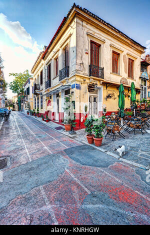 I pittoreschi edifici di Plaka a Atene, Grecia Foto Stock