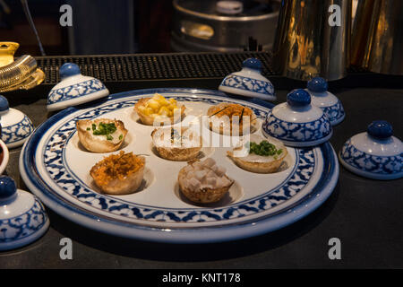 Tailandese tradizionale antipasti a Bangkok, in Thailandia Foto Stock