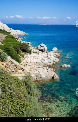 Costa idilliaco paesaggio di Capo Testa a Santa Teresa di Gallura, Sardegna, Italia, mare Mediterraneo, Europa Foto Stock