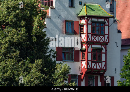 La parte anteriore della casa di abitazione telaio in legno in Ulm Germania Foto Stock
