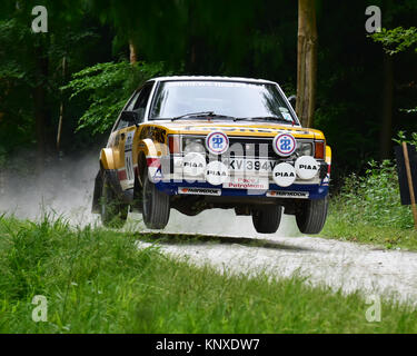 Robin Eyre-Maunsell, Talbot Sunbeam Lotus, KKV 394 V, Foresta rally, Goodwood FoS 2015, 2015, classic, polvere, intrattenimento, intrepido, Festival o Foto Stock