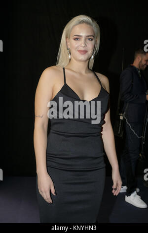 LOS 40 premi musicali al centro WiZink - Photocall con: Anne-Marie dove: Madrid, Spagna Quando: 11 Nov 2017 Credit: Oscar Gonzalez/WENN.com Foto Stock